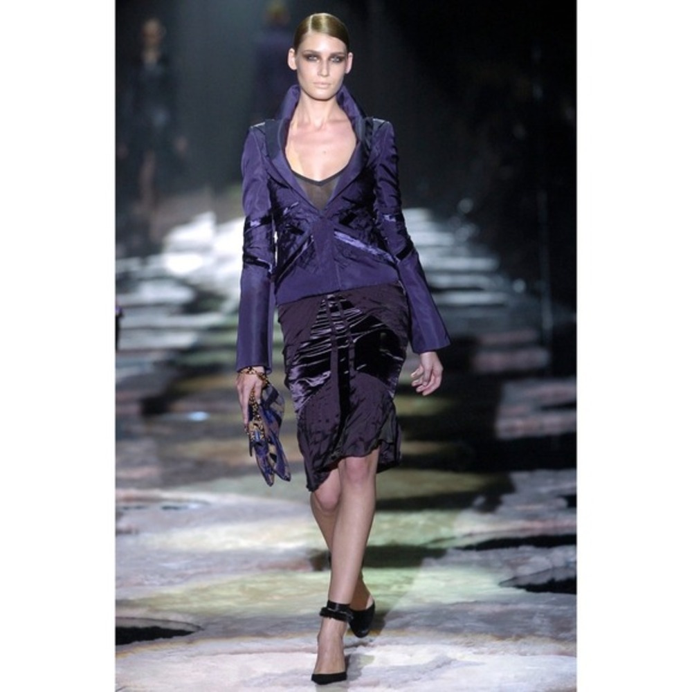 Gucci Tom Ford 2004‎ Runway Black Platform Heels Velvet Mink 36.5 - Picture 2 of 12